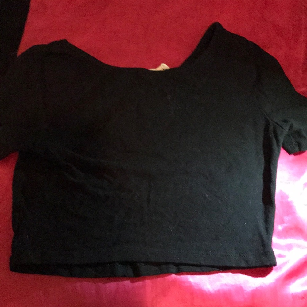 Croptop - Picture 2 of 2